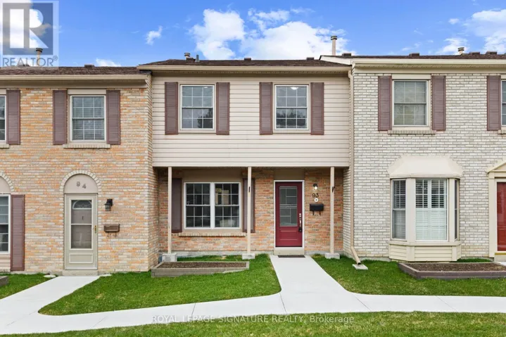93 - 580 EYER DRIVE, Pickering (West Shore), Ontario L1W3B7