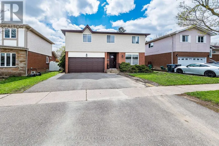 11 KIRKLAND ROAD, Brampton (Madoc), Ontario L6V2W5