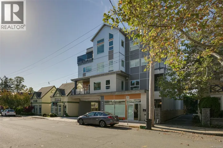 401 9716 Third St, Sidney, British Columbia V8L3A2