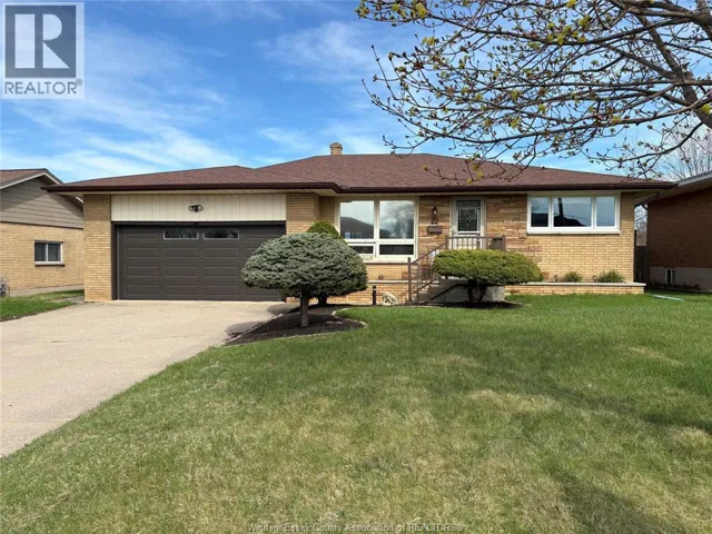 22 ROGER STREET, Leamington, Ontario N8H3N9