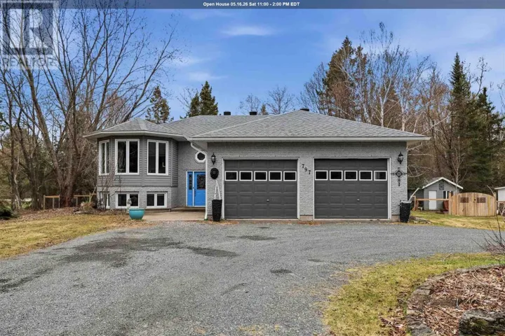 797 Fifth LIN E, Sault Ste. Marie, Ontario P6A6J8
