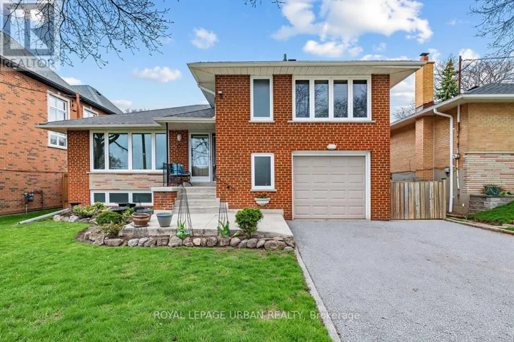 10 KENEWEN COURT, Toronto (Victoria Village), Ontario M4A1R8
