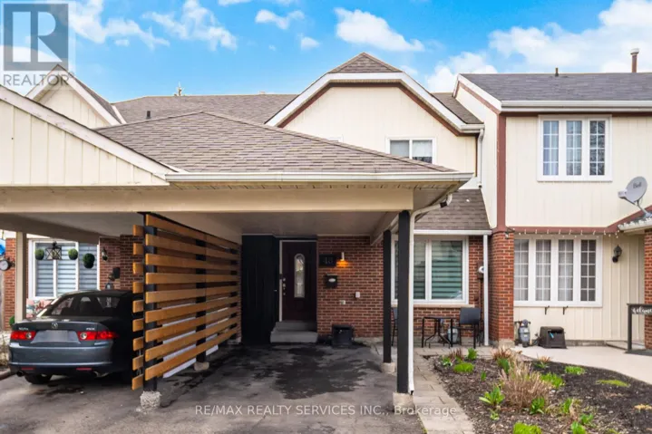 48 TERRYHILL SQUARE, Brampton (Heart Lake East), Ontario L6Z1N1