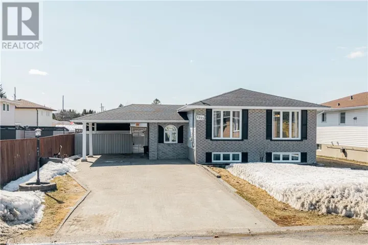 4295 Carina Drive, Hanmer, Ontario P3P1L4