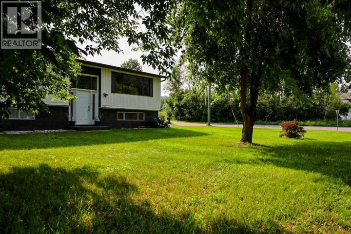 11237 91 Street, Peace River, Alberta T8S1P7