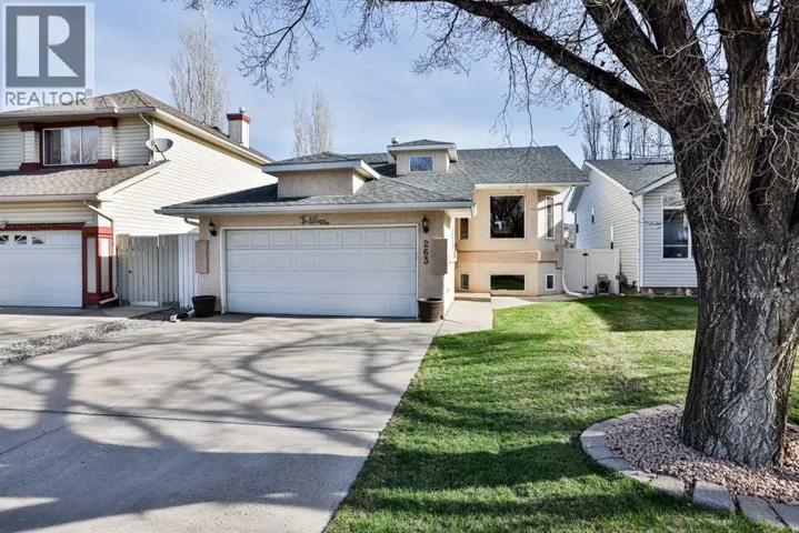 263 Red Crow Boulevard W, Lethbridge, Alberta T1K7B2