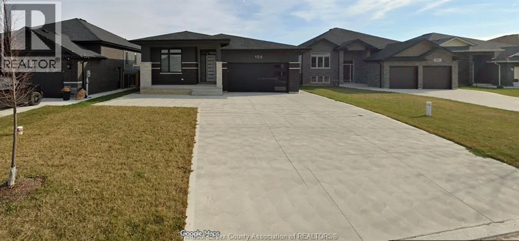 104 LAMBERT STREET Unit# LOWER, Amherstburg, Ontario N9V4B3