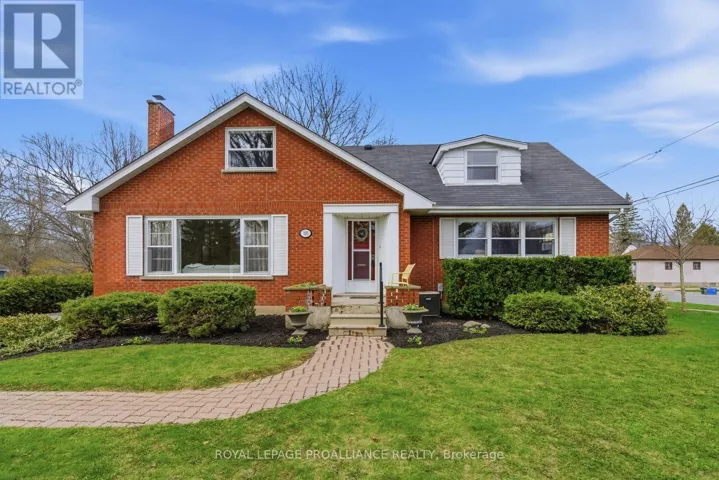 395 HENRY STREET, Cobourg, Ontario K9A3Z1