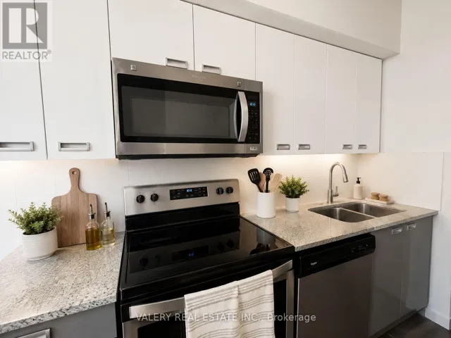 108 - 257 HEMLOCK STREET, Waterloo, Ontario N2L3R4