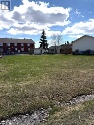 94 SIMCOE STREET, South Stormont, Ontario K0C1P0