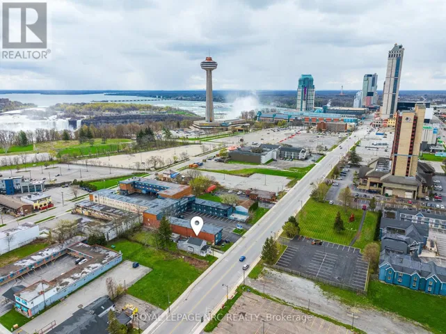 5930 FALLSVIEW BOULEVARD, Niagara Falls (Clifton Hill), Ontario L2G3V5