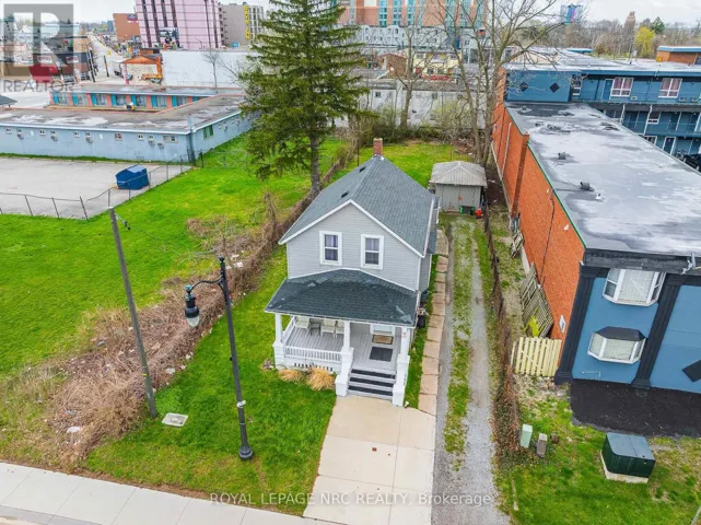 5930 FALLSVIEW BOULEVARD, Niagara Falls (Clifton Hill), Ontario L2G3V5