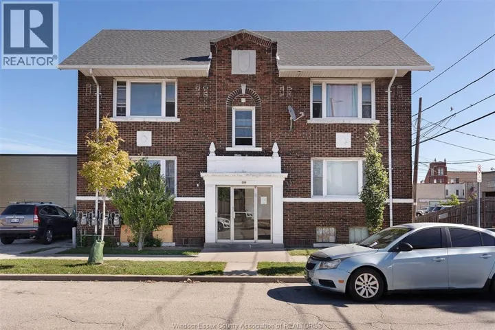 538 Louis AVENUE, Windsor, Ontario N9A1W8