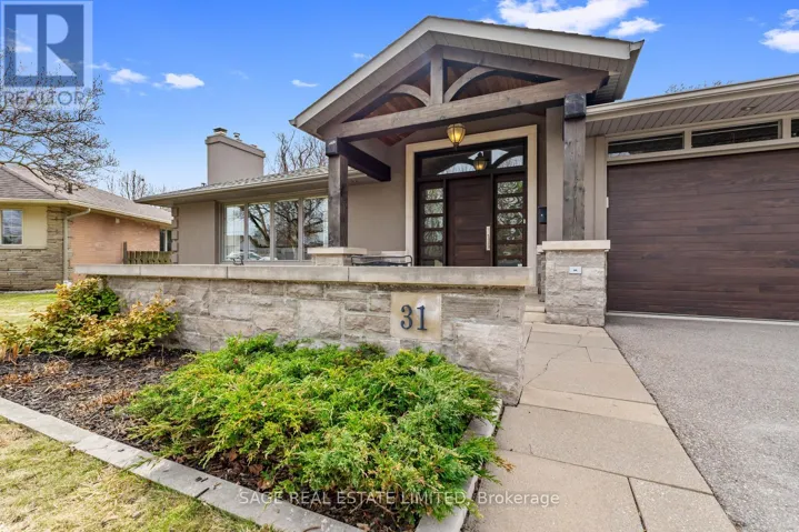31 ASHWOOD CRESCENT, Toronto (Princess-Rosethorn), Ontario M9A1Z2