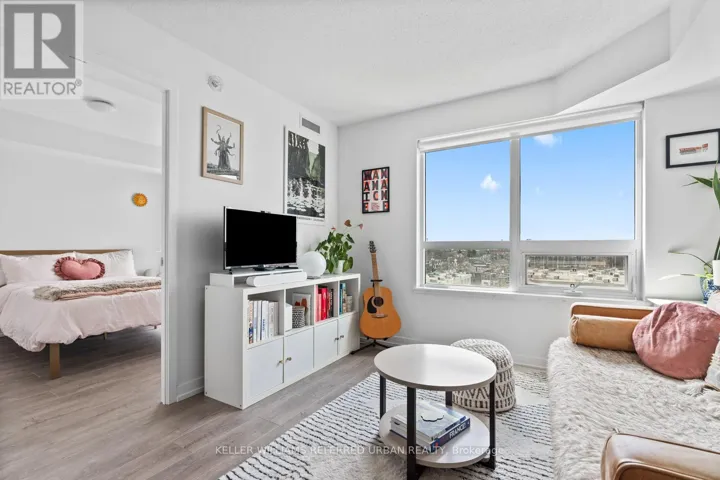 811 - 1420 DUPONT STREET, Toronto (Dovercourt-Wallace Emerson-Junction), Ontario M6H0C2