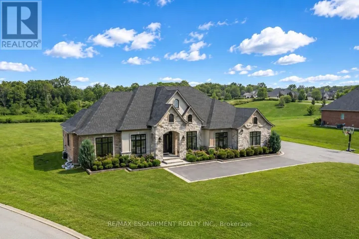 55 TEWS LANE, Hamilton (Greensville), Ontario L9H7N4