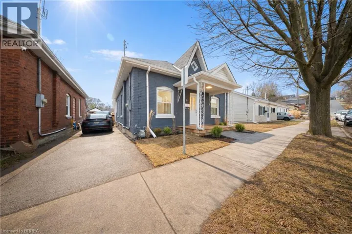 8 MAIN Street, Brantford, Ontario N3R3X2