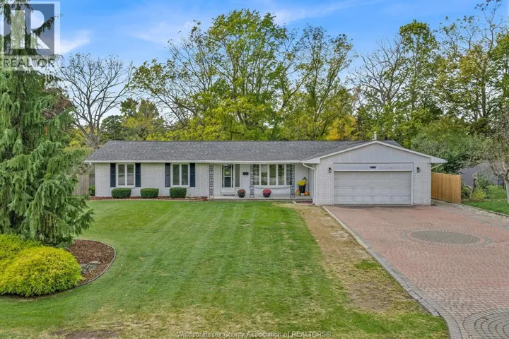 1367 Oxford AVENUE, Kingsville, Ontario N9Y2S8
