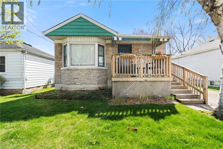25 EAST 39TH Street, Hamilton, Ontario L8V4G9