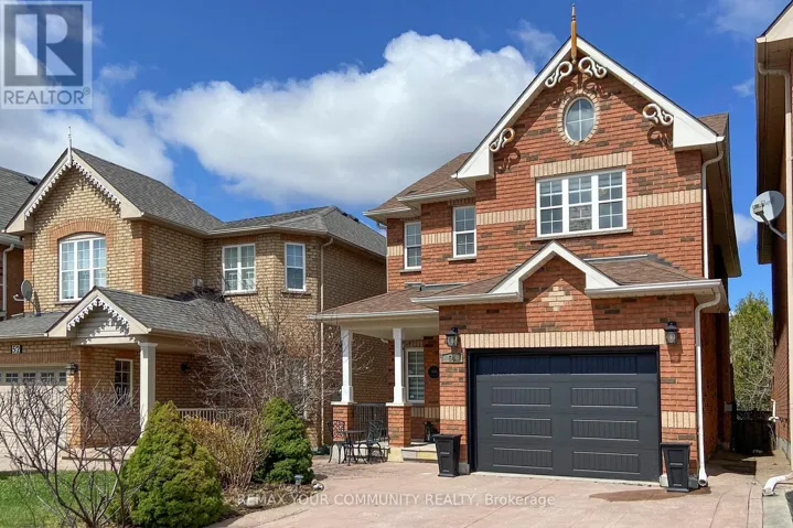 54 ENGLISH OAK DRIVE, Richmond Hill (Oak Ridges Lake Wilcox), Ontario L4E3W2