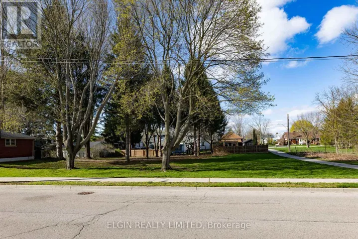 94 CHESTNUT STREET, St. Thomas, Ontario N5R2A9