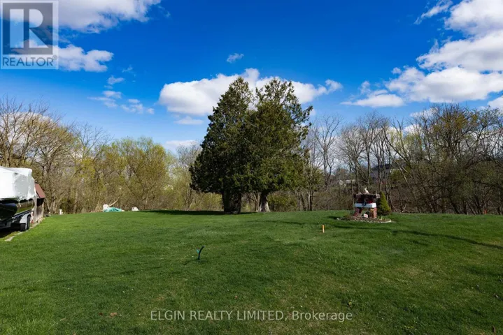 36 THIRD AVENUE, St. Thomas, Ontario N5R4K1