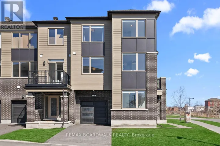 829 KINIW PRIVATE, Ottawa, Ontario K1K0P5