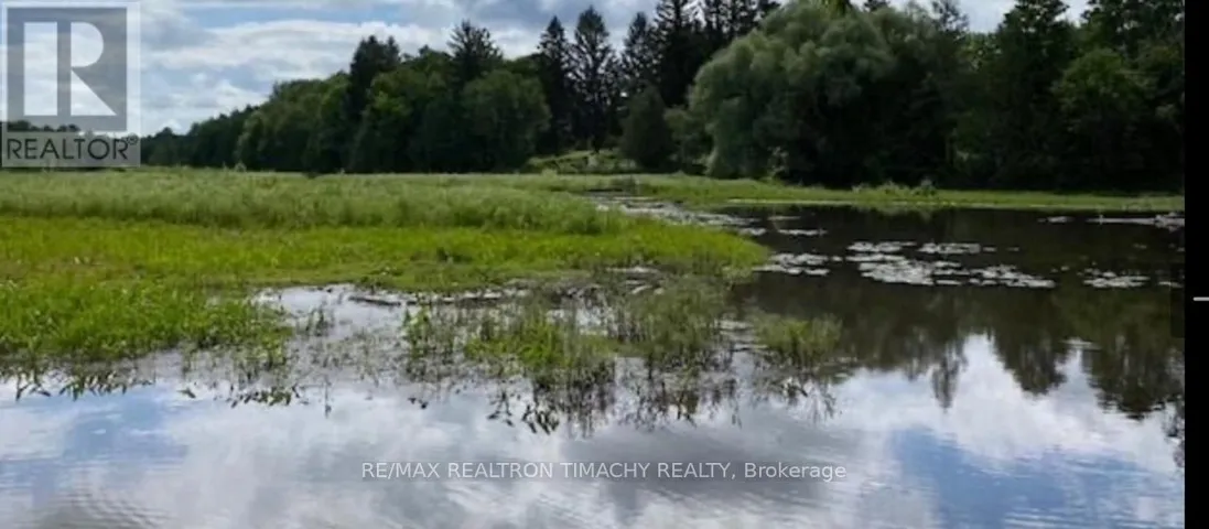 243 PRISQUE ROAD, Georgian Bay (Baxter), Ontario L0K1S0