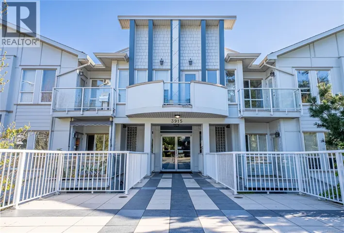 209 3915 Carey Rd, Saanich, British Columbia V8Z4E3