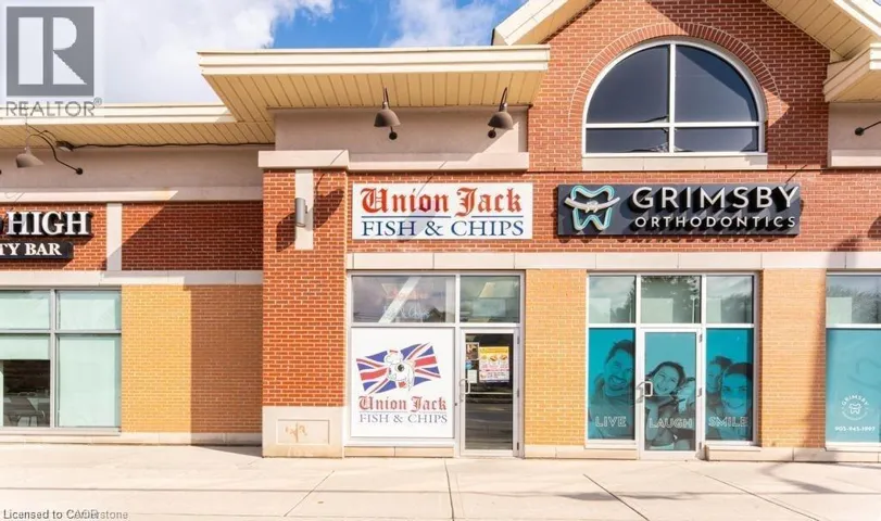 70 LIVINGSTON Unit# 2, Grimsby, Ontario L3M1K9