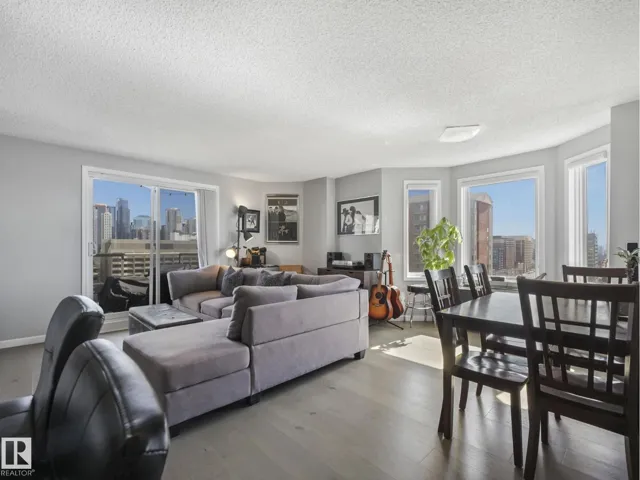 #1404 10909 103 AV NW, Edmonton, Alberta T5K2W7