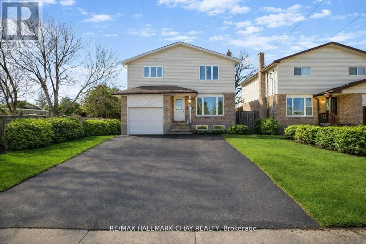 704 BROCK STREET S, Whitby (Downtown Whitby), Ontario L1N4L2