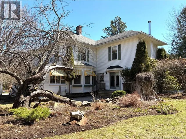 88 Green Road, Rothesay, New Brunswick E2H1T1