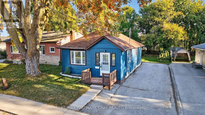244 GILL STREET, Orillia, Ontario L3V4K4