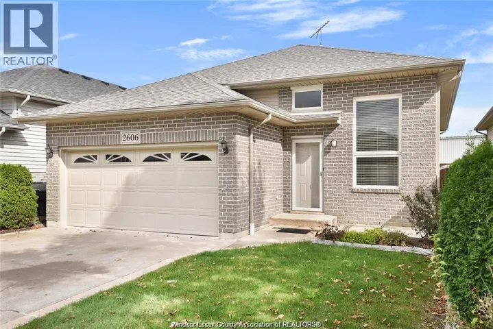 2606 MAITLAND AVENUE, Windsor, Ontario N8P1Y9
