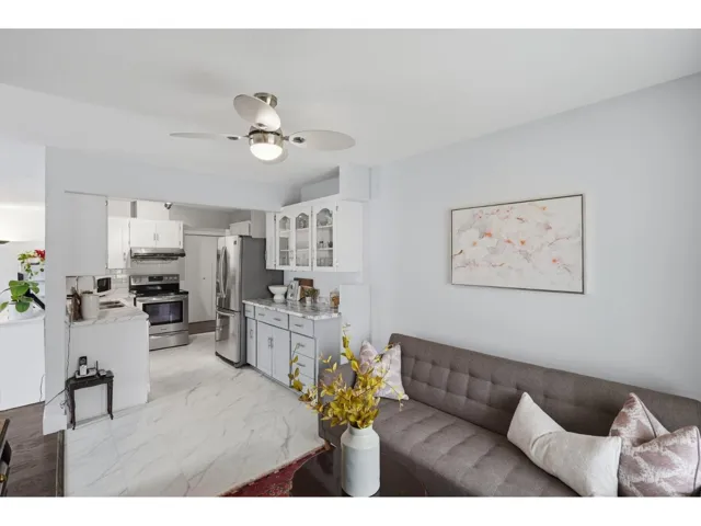 101 2414 CHURCH STREET, Abbotsford, British Columbia V2T3J7