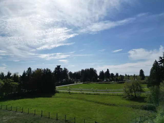 28927 BUCHANAN AVENUE, Abbotsford, British Columbia V4X2C8