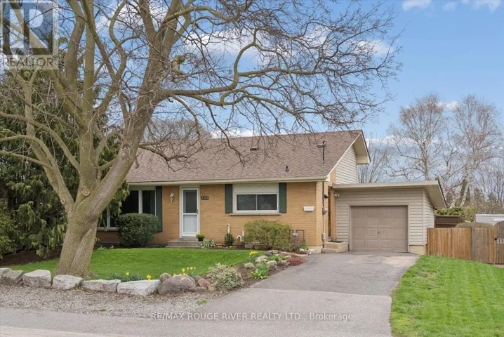 135 HIGH STREET, Clarington (Bowmanville), Ontario L1C3B9