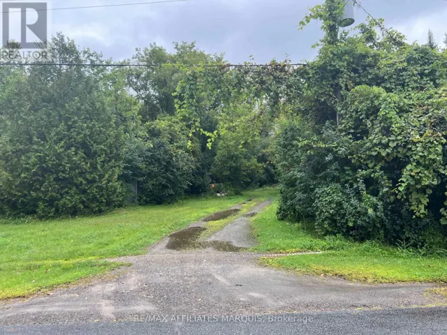 75 UNION STREET, Montague, Ontario K7A4S4