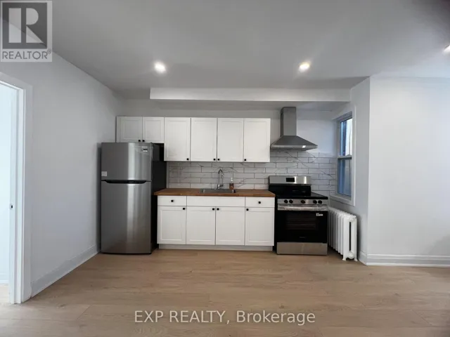 101 - 804A ST CLAIR AVENUE W, Toronto (Oakwood Village), Ontario M6C1B6