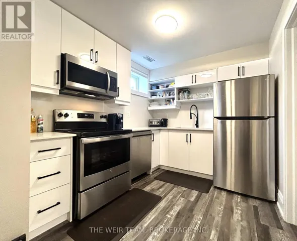 LOWER - 31 HEYWORTH CRESCENT, Toronto (East End-Danforth), Ontario M4E1T6