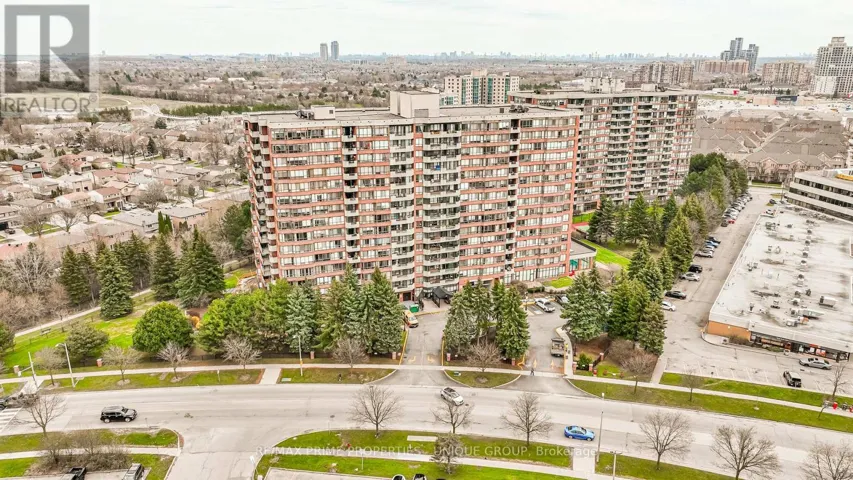 209 - 33 WELDRICK ROAD E, Richmond Hill (Observatory), Ontario L4C8W4