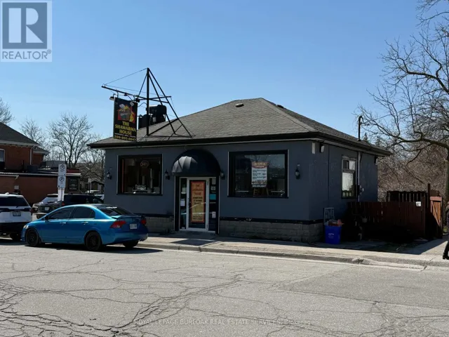 9 MAIN STREET N, Hamilton (Waterdown), Ontario L0R2H0