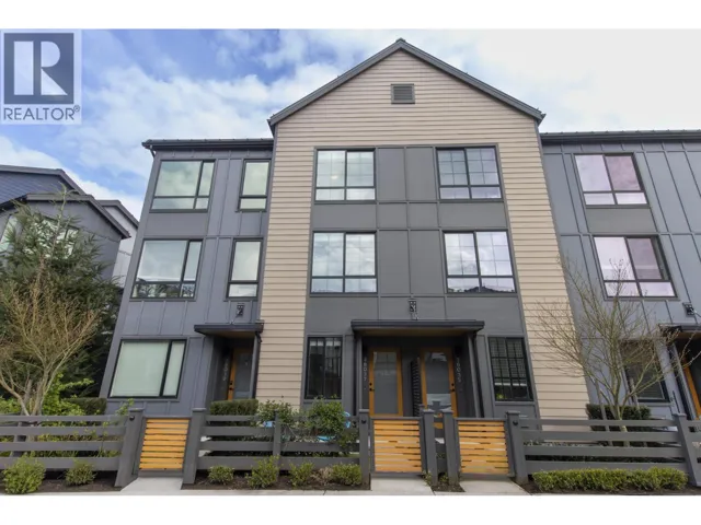 38037 KEEL WAY, Squamish, British Columbia V8B2A1