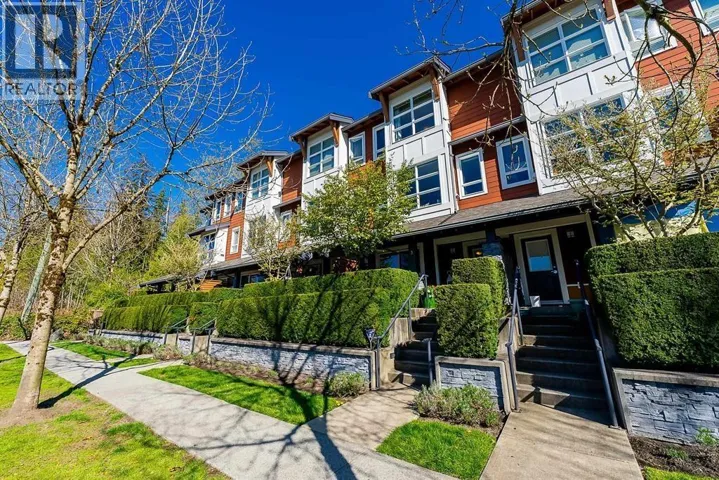 3 3431 GALLOWAY AVENUE, Coquitlam, British Columbia V3E0G8