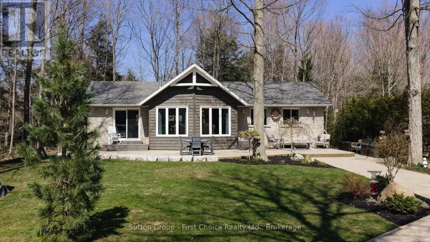 820 WILSON AVENUE, Huron-Kinloss, Ontario N0G2R0