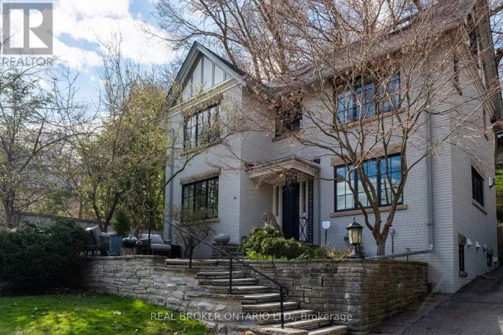 50 POPLAR PLAINS CRESCENT, Toronto (Casa Loma), Ontario M4V1E8
