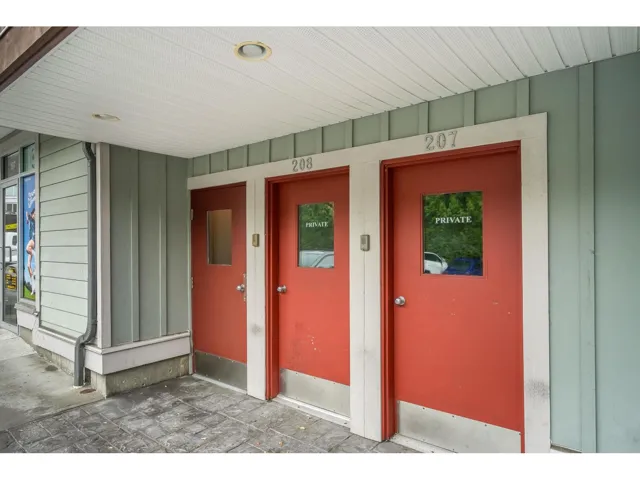 207 2828 152 STREET, Surrey, British Columbia V4P1G6