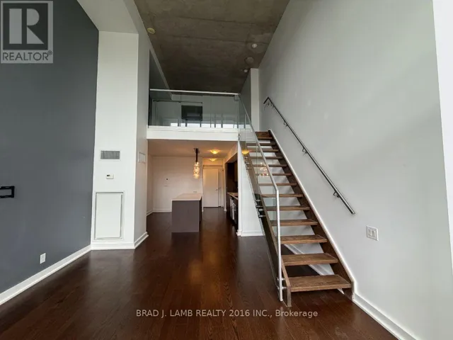 328 - 5 HANNA AVENUE, Toronto (Niagara), Ontario M6K0B3