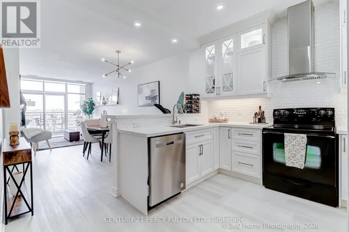 604 - 1 LEASIDE PARK DRIVE, Toronto (Thorncliffe Park), Ontario M4H1R1